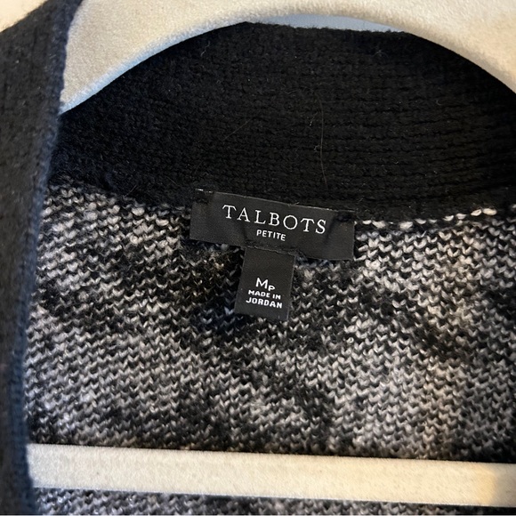 TALBOTS | Houndstooth Jacquard Cardigan Petite - Picture 5 of 11